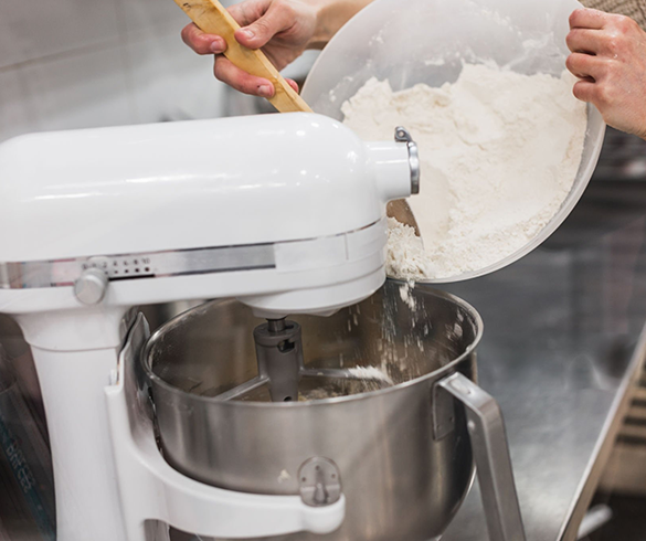 Tanvi Hotel Equipment - Commercial Dough Kneader Manufacturer in Delhi