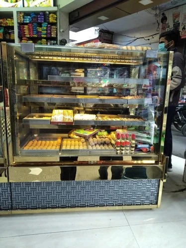 Food And Bakery Display Counter